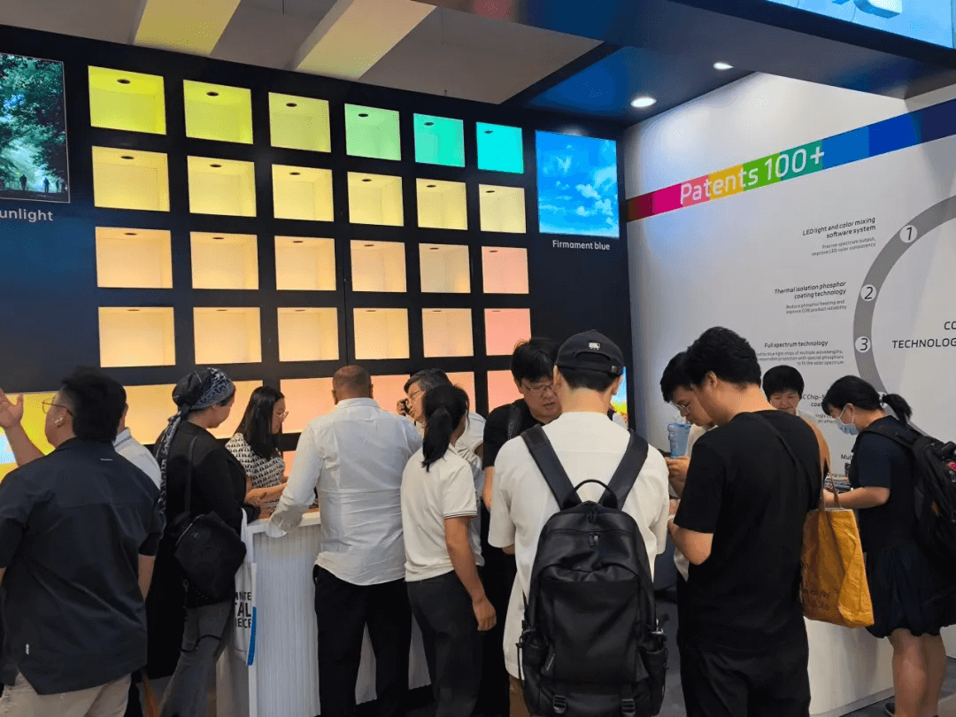 Gathering in Hong Kong·Excellent look back Gathering in HongKong International Lighting Fair (Autumn Edition) look back
