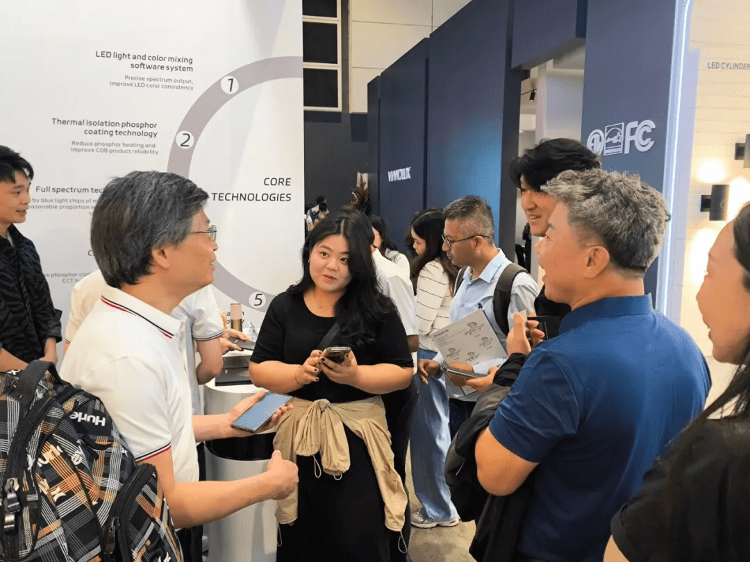 Gathering in Hong Kong·Excellent look back Gathering in HongKong International Lighting Fair (Autumn Edition) look back