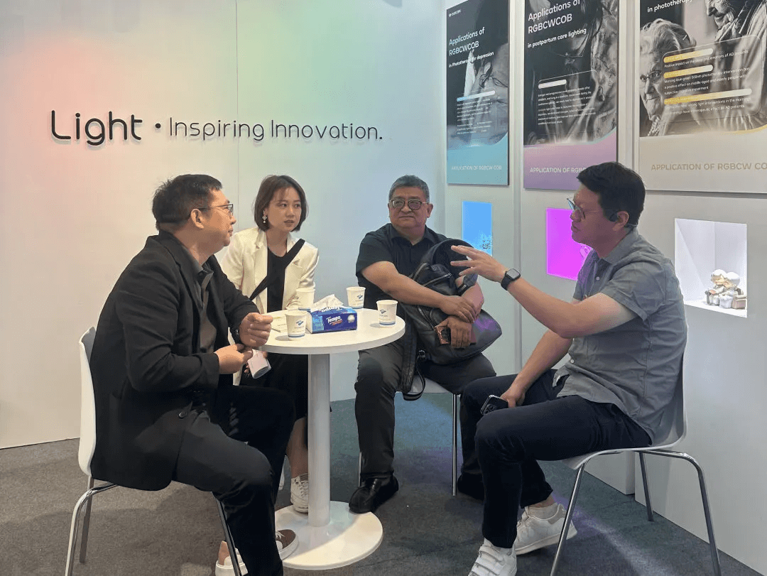 Gathering in Hong Kong·Excellent look back Gathering in HongKong International Lighting Fair (Autumn Edition) look back